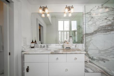 180 Broad Street Charleston SC 29401