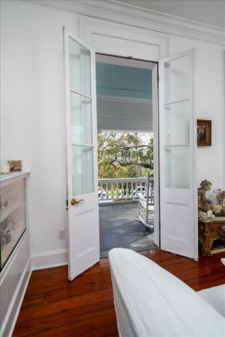 180 Broad Street Charleston SC 29401