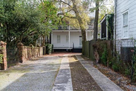 180 Broad Street Charleston SC 29401