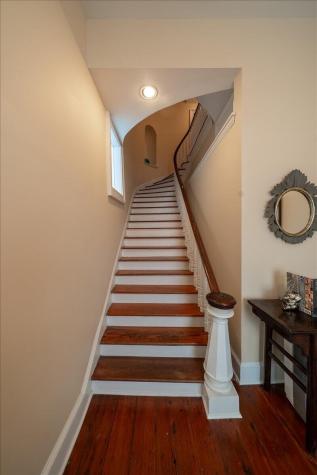 180 Broad Street Charleston SC 29401