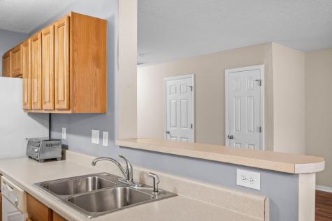 7873 Park Gate Drive North Charleston SC 29418