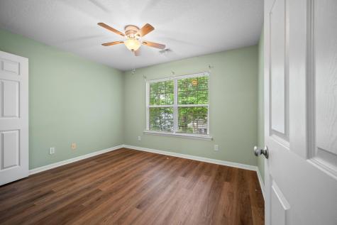 7873 Park Gate Drive North Charleston SC 29418
