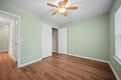 7873 Park Gate Drive North Charleston SC 29418
