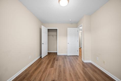 7873 Park Gate Drive North Charleston SC 29418
