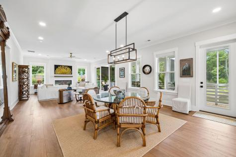 1427 Dahlia Drive Mount Pleasant SC 29464