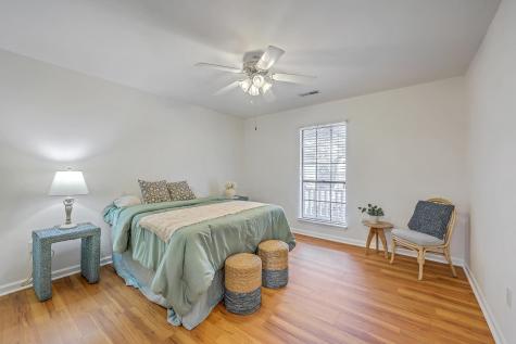 201 Sweetbriar Road Summerville SC 29485