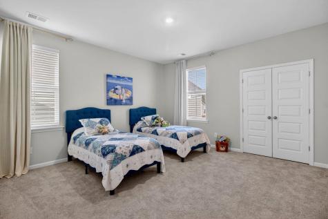 1963 Longhorn Lane Summerville SC 29485