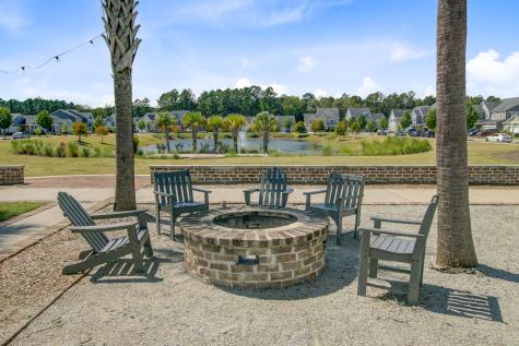 1963 Longhorn Lane Summerville SC 29485