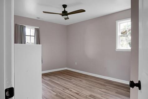 1142 Brookside Drive Hanahan SC 29410