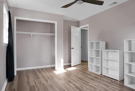 1142 Brookside Drive Hanahan SC 29410