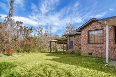1142 Brookside Drive Hanahan SC 29410