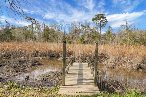 1142 Brookside Drive Hanahan SC 29410