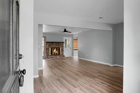 1142 Brookside Drive Hanahan SC 29410