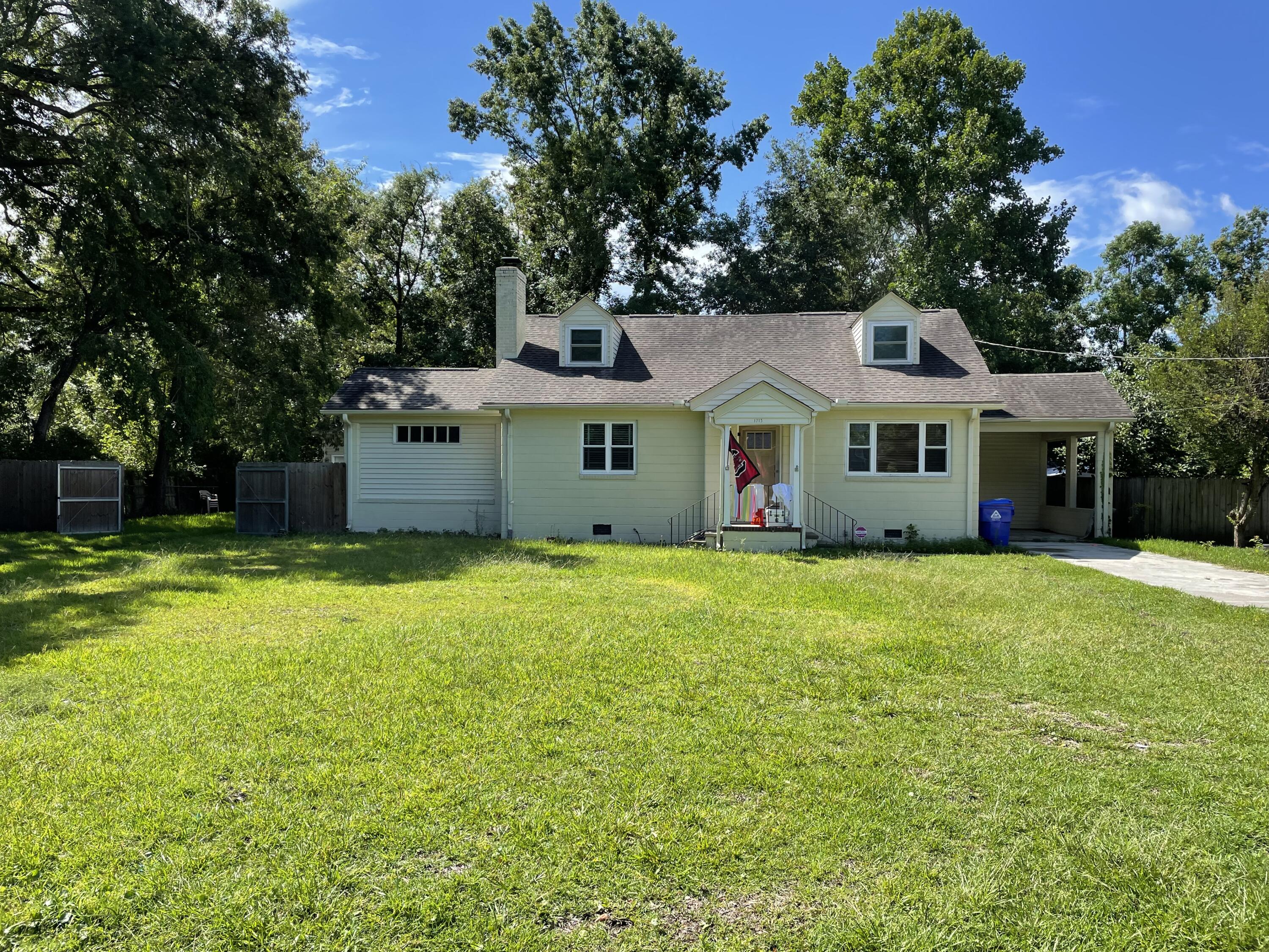 1713 Mchenry Avenue Charleston SC 29412
