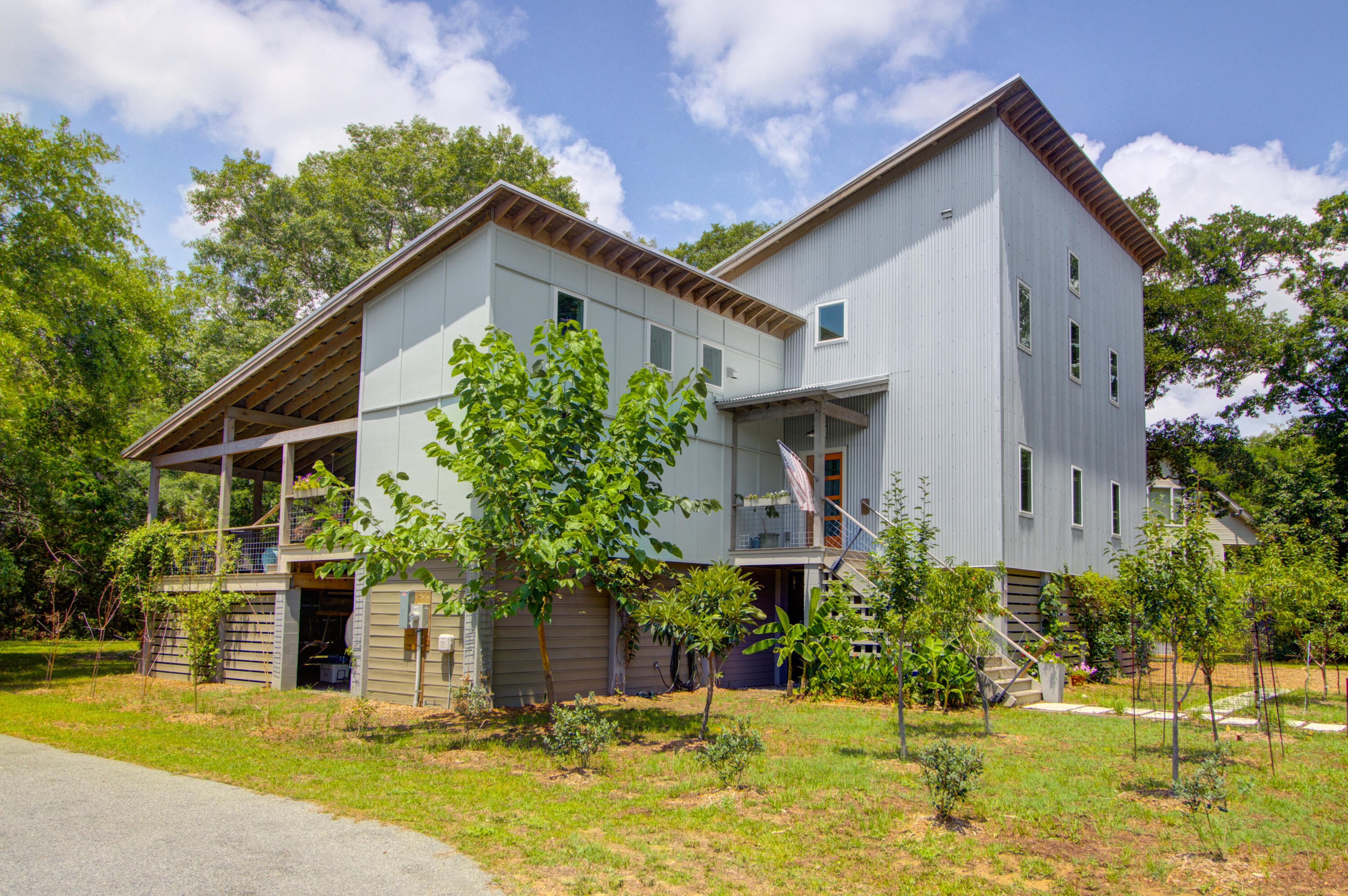 1584 Periwinkle Drive Mount Pleasant SC 29466