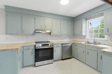 8110 Dearborne Road North Charleston SC 29406