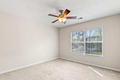 8637 Madelyn Street North Charleston SC 29406