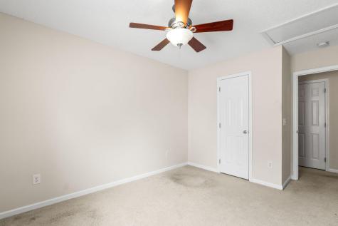 8637 Madelyn Street North Charleston SC 29406