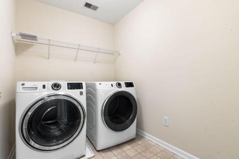 8637 Madelyn Street North Charleston SC 29406