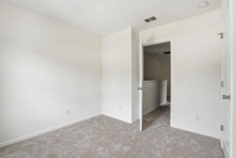 9060 Parlor Drive Ladson SC 29456