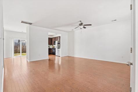 9060 Parlor Drive Ladson SC 29456