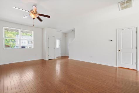 9060 Parlor Drive Ladson SC 29456