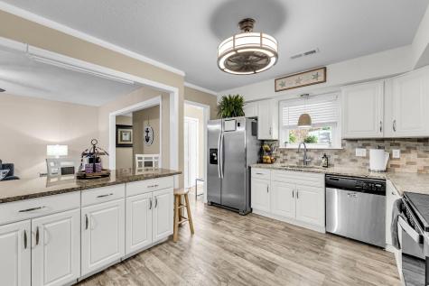 1816 Aylsford Court Charleston SC 29412