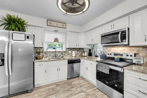 1816 Aylsford Court Charleston SC 29412
