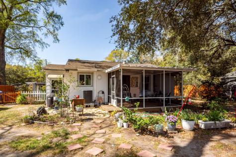 9008 Timber Street North Charleston SC 29406