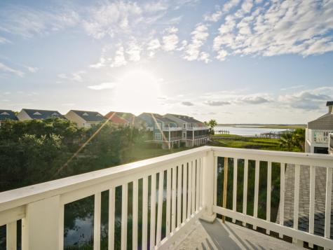 107 W 2nd Street Folly Beach SC 29439