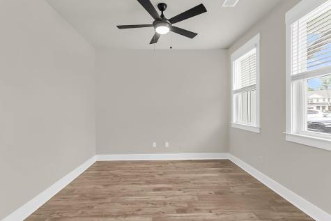 5112 Park Creek Avenue North Charleston SC 29418