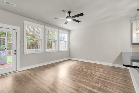 5112 Park Creek Avenue North Charleston SC 29418