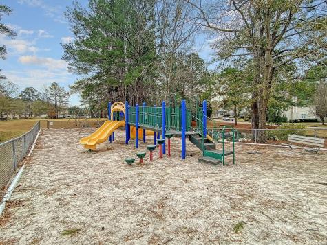 5112 Park Creek Avenue North Charleston SC 29418
