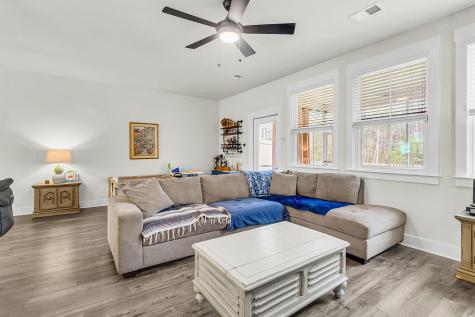 5112 Park Creek Avenue North Charleston SC 29418