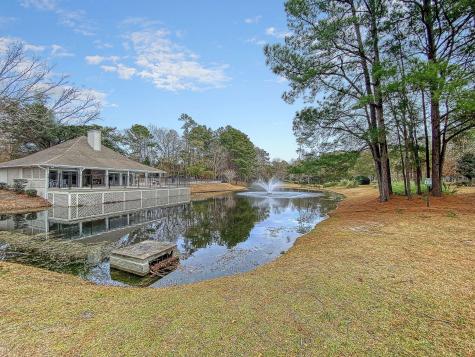 5112 Park Creek Avenue North Charleston SC 29418
