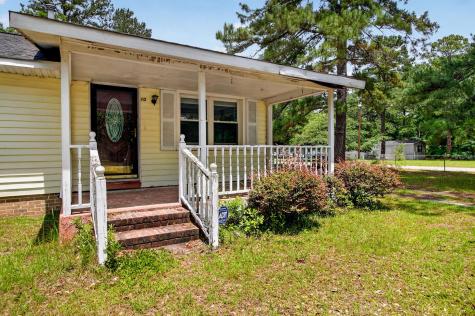 102 Montegue Street Santee SC 29142