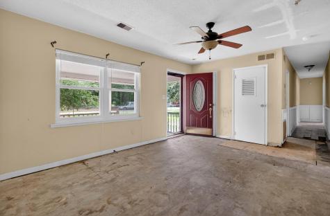 102 Montegue Street Santee SC 29142