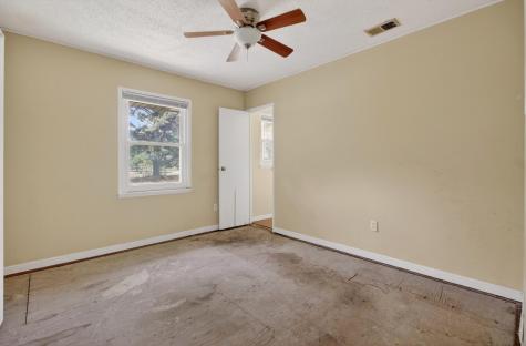 102 Montegue Street Santee SC 29142
