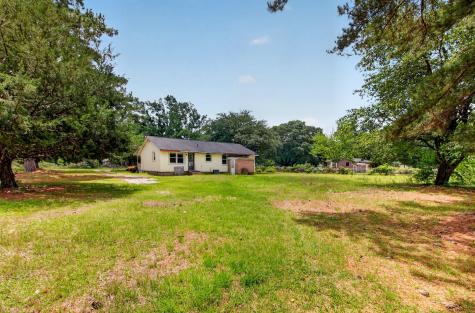 102 Montegue Street Santee SC 29142