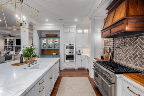 2406 Palm Boulevard Isle Of Palms SC 29451