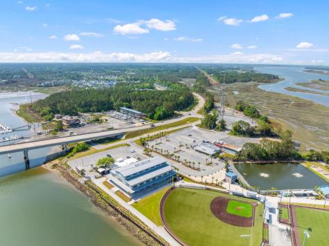 206 Port Tack Drive Charleston SC 29492