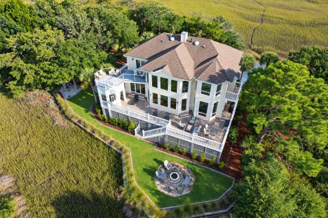 21 Seagrass Lane Isle Of Palms SC 29451