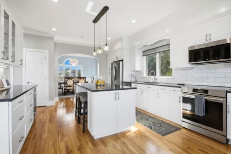 21 Seagrass Lane Isle Of Palms SC 29451