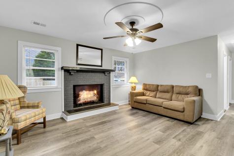 127 Roberts Road Summerville SC 29483