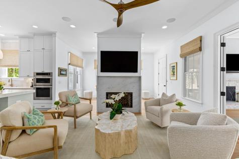 7856 Farr Street Daniel Island SC 29492