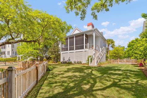 7856 Farr Street Daniel Island SC 29492