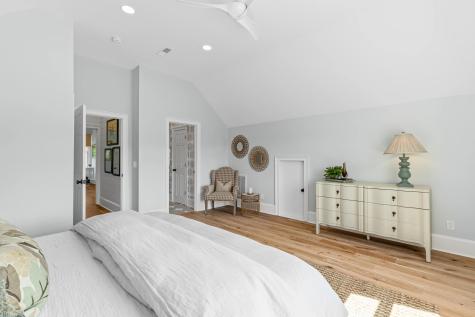 7856 Farr Street Daniel Island SC 29492