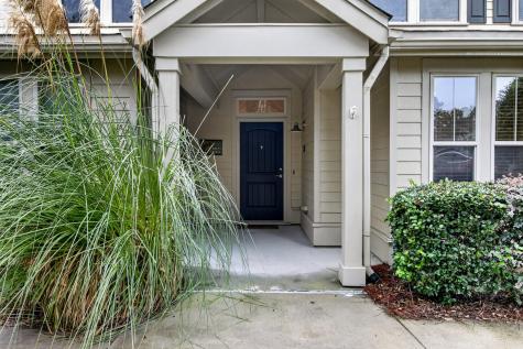 5529 Colonial Chatsworth Circle North Charleston SC 29418
