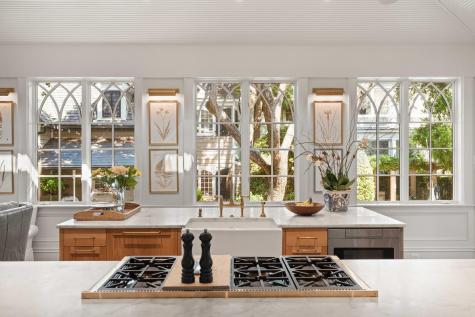 22 Rutledge Avenue Charleston SC 29401