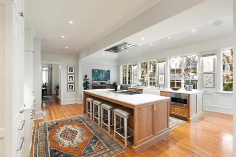 22 Rutledge Avenue Charleston SC 29401